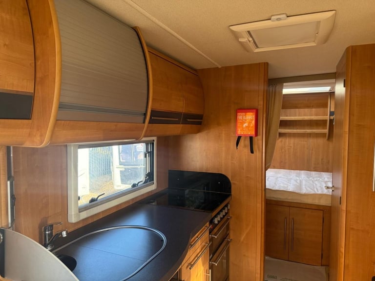 2011 Auto-Trail Mohawk fixed bed with garage