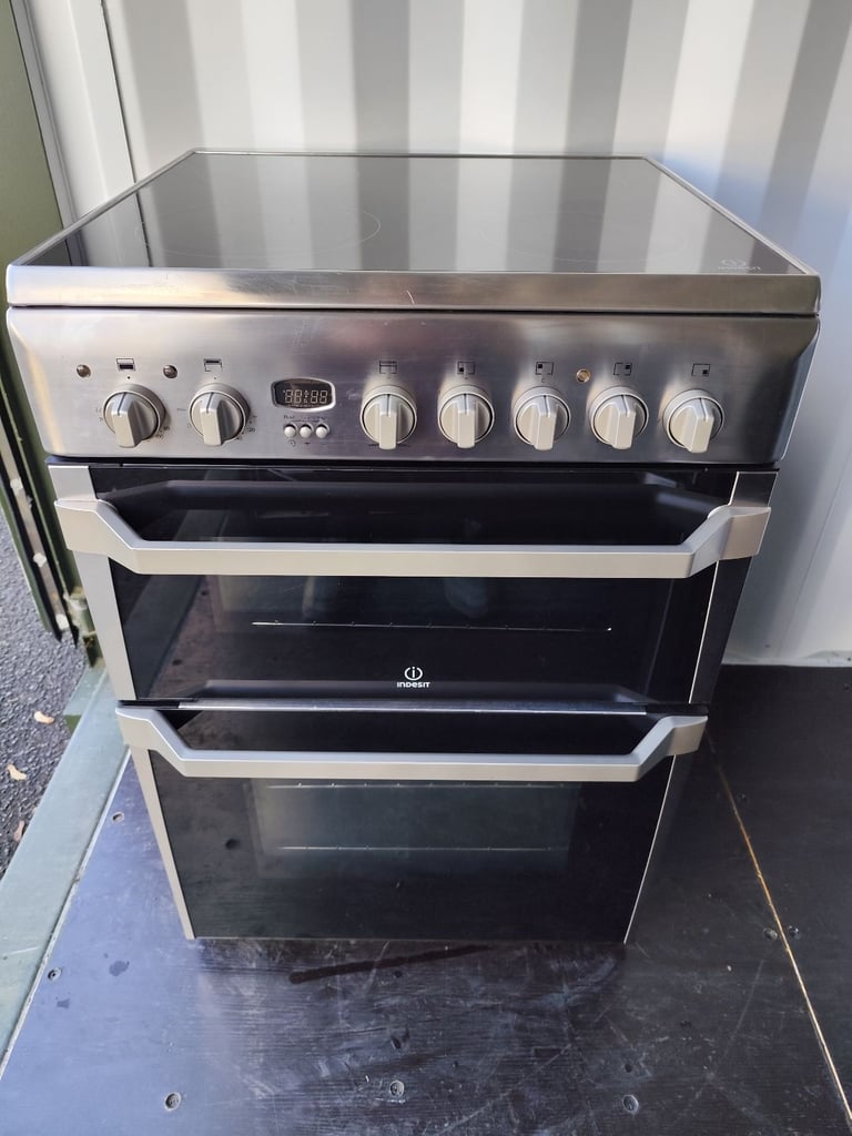 Indesit 60cm Electric Cooker 