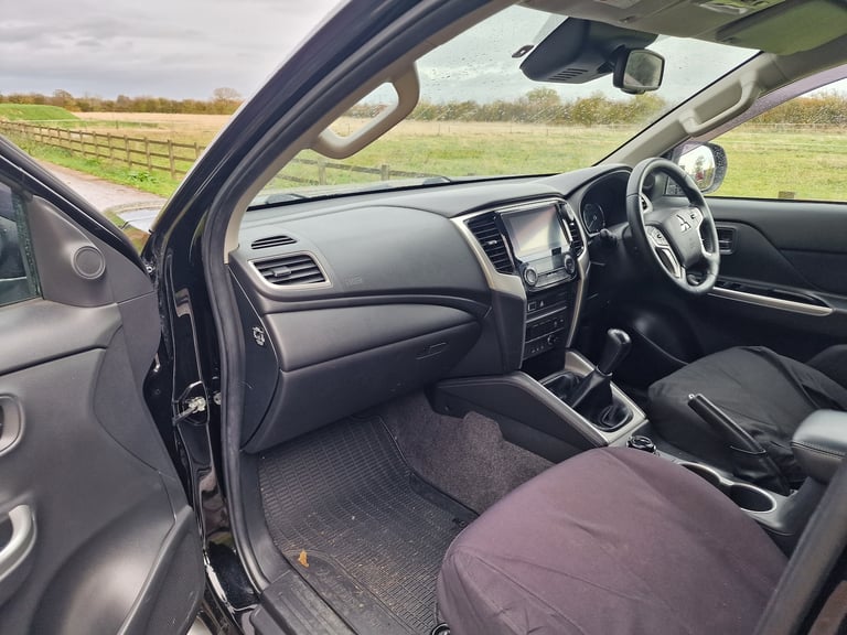 2020 Mitsubishi L200 Black 5 Seat Double Cab  Low 41k  Spares Repairs  7m MOT