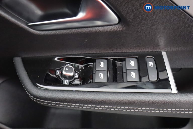 2023 Vauxhall Astra 1.6 Plug-in Hybrid GSe 5dr Auto Estate Hybrid Automatic