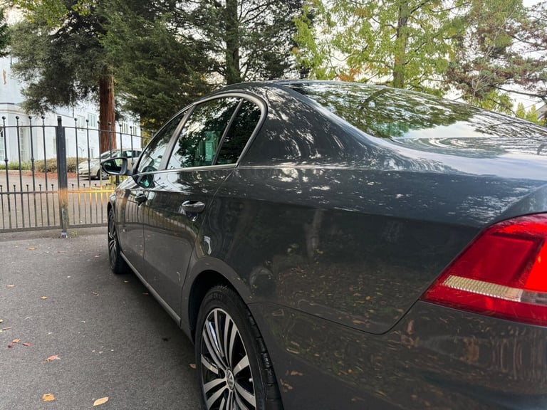 2012 Volkswagen Passat 2.0 TDI Bluemotion Tech Sport 4dr DSG SALOON DIESEL Automatic