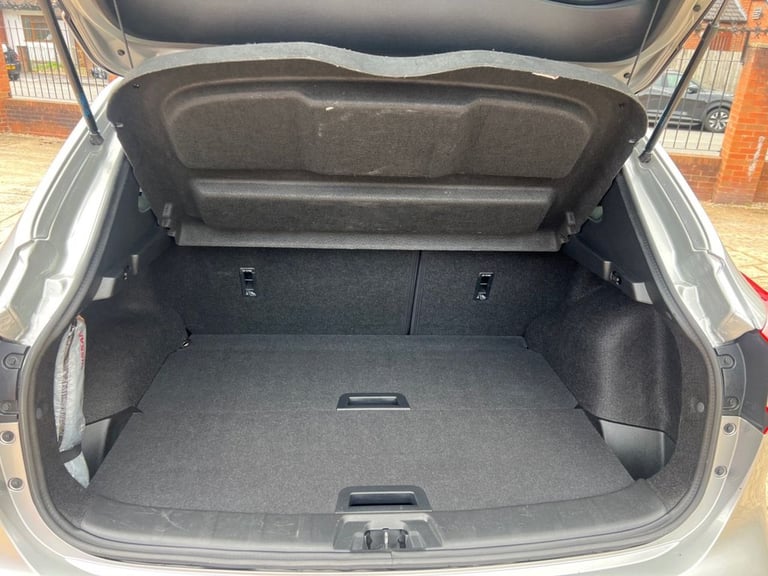 2019 Nissan Qashqai 1.3 DiG-T N-Connecta 5dr HATCHBACK PETROL Manual