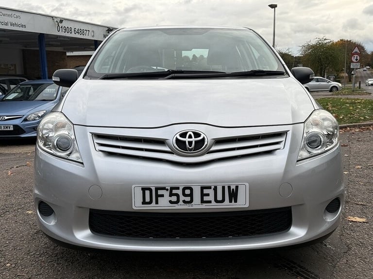 2010 Toyota Auris VVT-i T2 Hatchback Petrol Manual