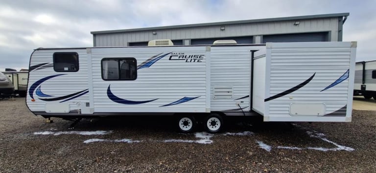 2013 Forest River Salem Cruise Lite 291FB 9 Berth American Caravan 5th Wheel RV
