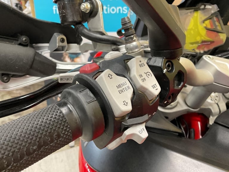 DUCATI MULTISTRADA 1200S 2016