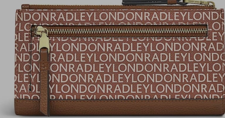 RADLEY Signature Logo Large Bifold Matinee Purse in Indus Tan