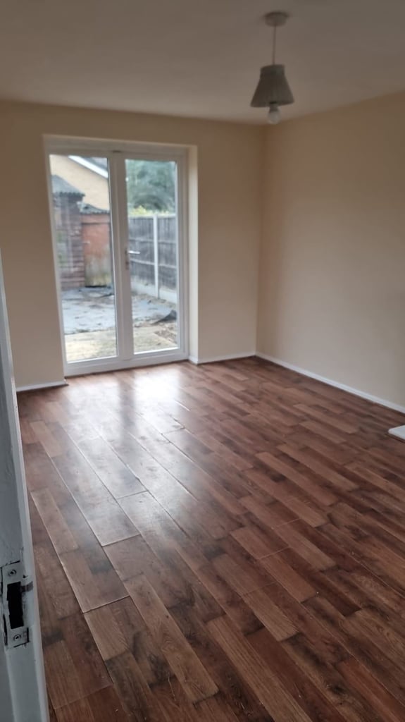 4 bedrooms house available to rent in Thamesmead, SE28