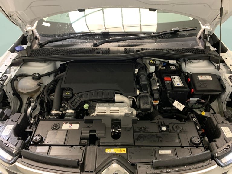 2023 Citroen C4 1.2 PureTech Shine Fastback 4dr Petrol EAT8 Euro 6 (s/s) (130 ps) - NAV - B Suv P...