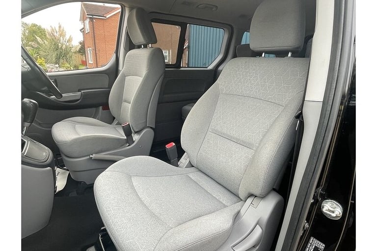 2018 Hyundai i800 CRDi SE MPV Diesel Automatic