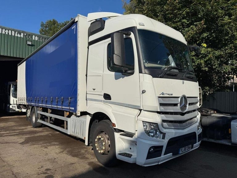 2017 MERCEDES ACTROS2527 6X2 CURTAIN SIDE VEHICLE