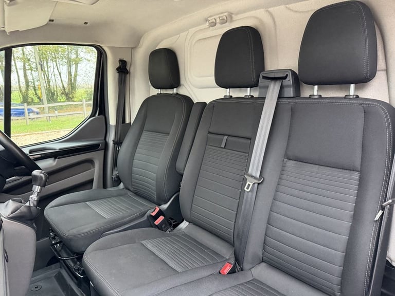 2022 Ford Transit Custom 2.0 EcoBlue 130ps Low Roof Limited Van PANEL VAN DIESEL Manual