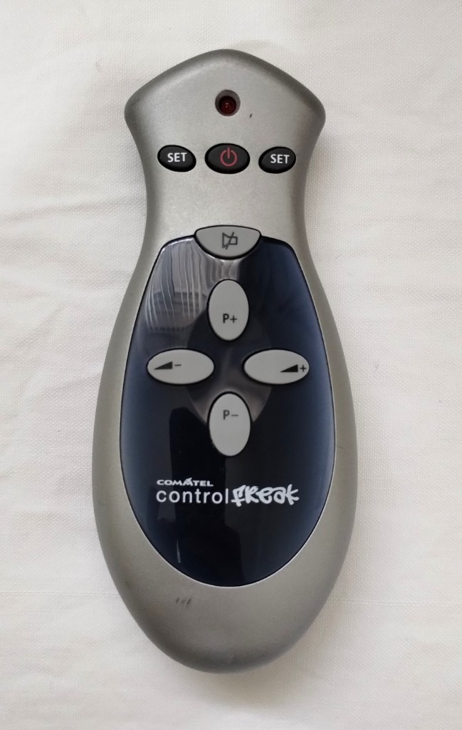 Universal Remote Control (Commtel Control Freak) - controls basic TV functions