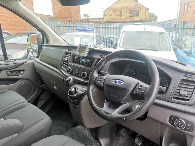 2018 Ford Transit Custom 2.0 TDCi 105ps Low Roof D/Cab Van PANEL VAN Diesel Manual
