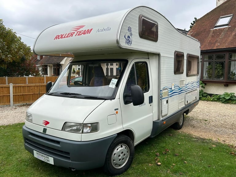 Roller Team Arabella 2001, 5 Berth, 6 Belts, Over Cab Bed, Rear Garage