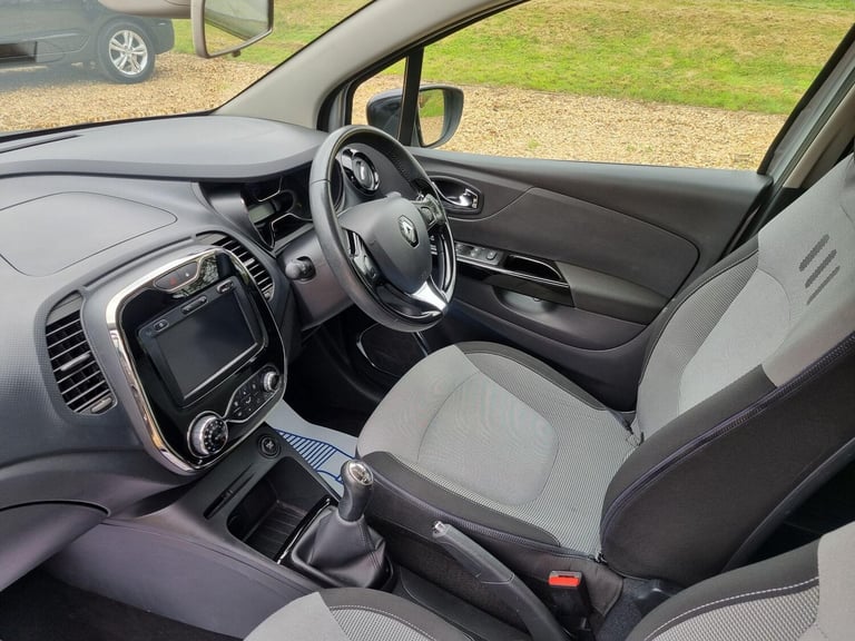 2014 Renault Captur 1.5 dCi ENERGY Dynamique S MediaNav Euro 5 (s/s) 5dr HATCHBACK Diesel Manual
