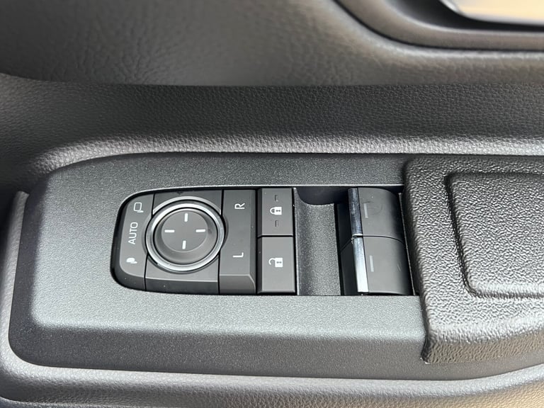 2025 Toyota Land Cruiser 2.8D 204 Commercial Auto Hard Top  Diesel Automatic