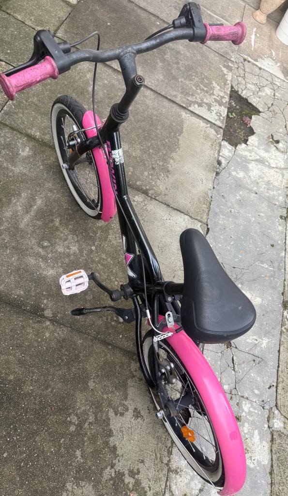 Girls bicycle 🚲 