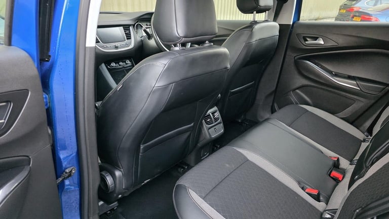 2019 Vauxhall Grandland X 1.2 Turbo Sport Nav Euro 6 (s/s) 5dr HATCHBACK Petrol Manual