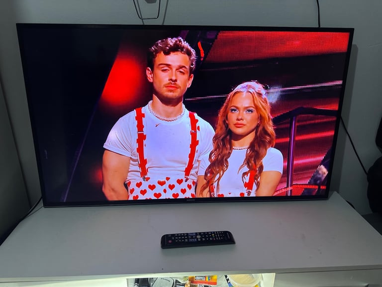 Free delivery 48”Samsung 4k Smart LED UHDTV 