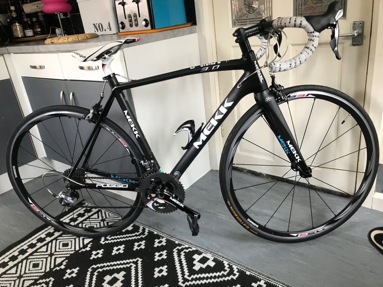 MEKK POGGIO 3.0 FULL CARBON 8.4kg ROAD BIKE,54cm CARBON FRAME,ULTEGRA GEARS