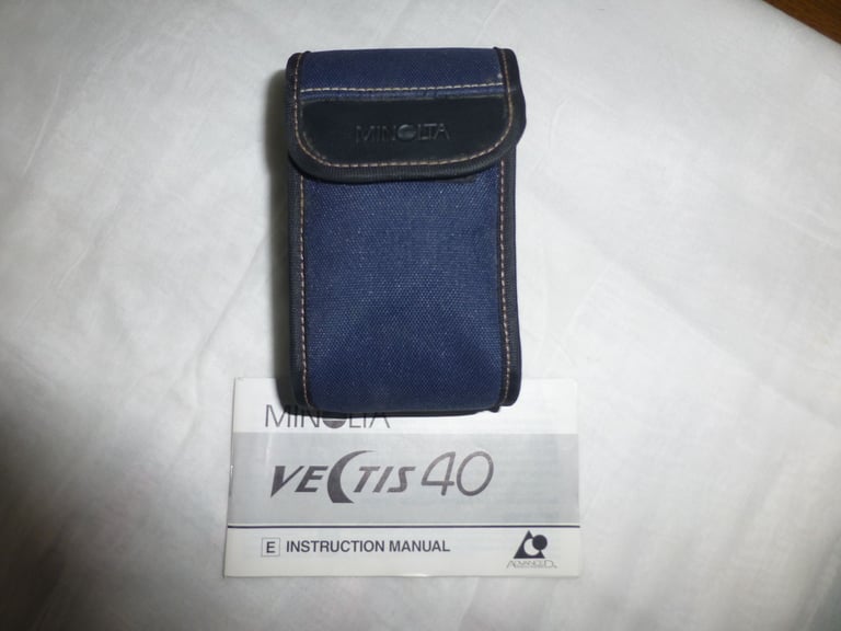 Minolta Vectis 40, Camera and Case (Excellent Condition)