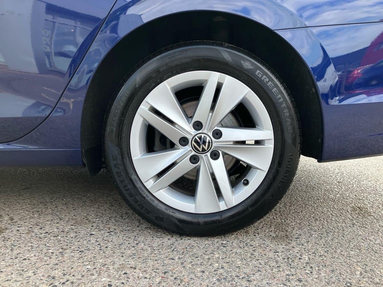 2021 Volkswagen Golf LIFE TSI ESTATE Petrol Manual