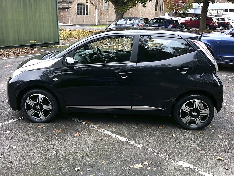 2014 Toyota AYGO 1.0 VVT-i X-Clusiv 5dr x-shift HATCHBACK Petrol Manual