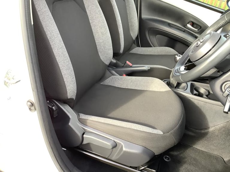 2022 Toyota Aygo X 1.0 VVT-i Pure 5dr HATCHBACK PETROL Manual