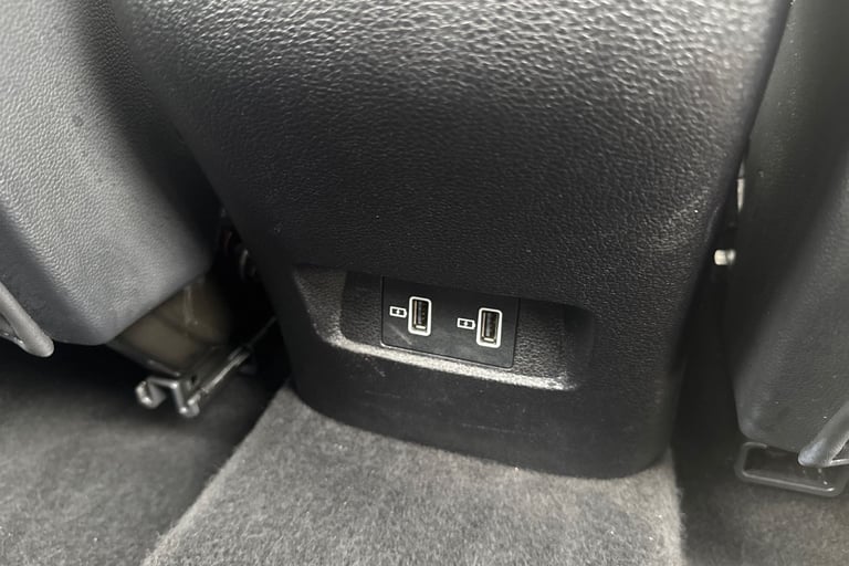 2024 MG MG HS 103407 Hatchback Automatic