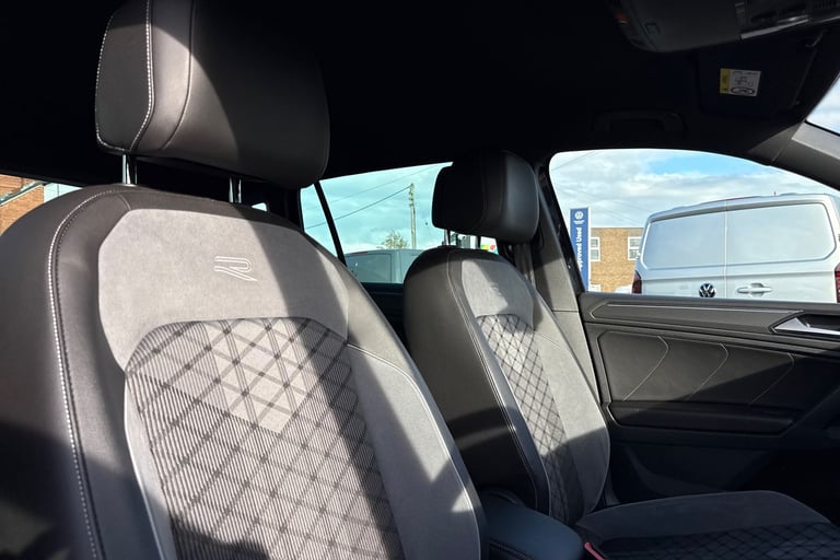 2021 Volkswagen Tiguan 1.5 TSI 150 R-Line 5dr DSG SUV PETROL Automatic