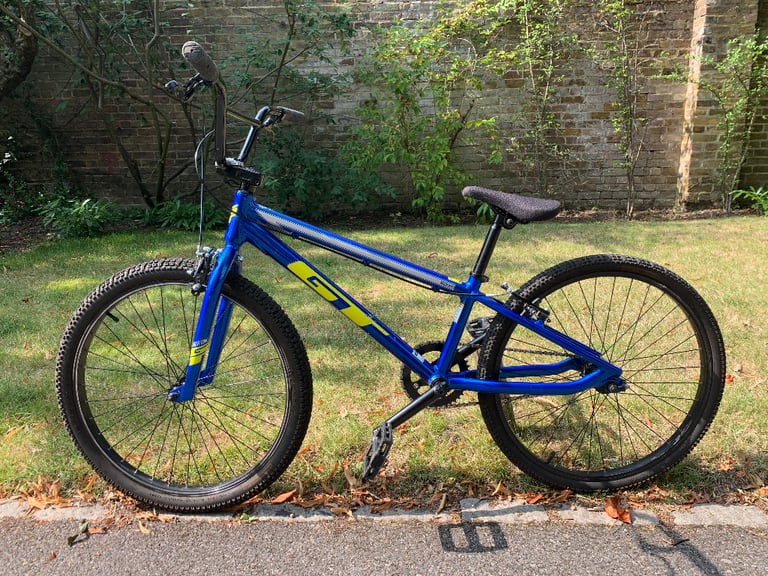 GT Mach One Pro 24 BMX Racing Bike