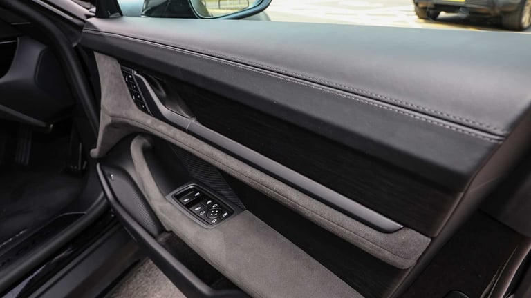 2025 Porsche Taycan GTS Sport Turismo Estate Electric Automatic