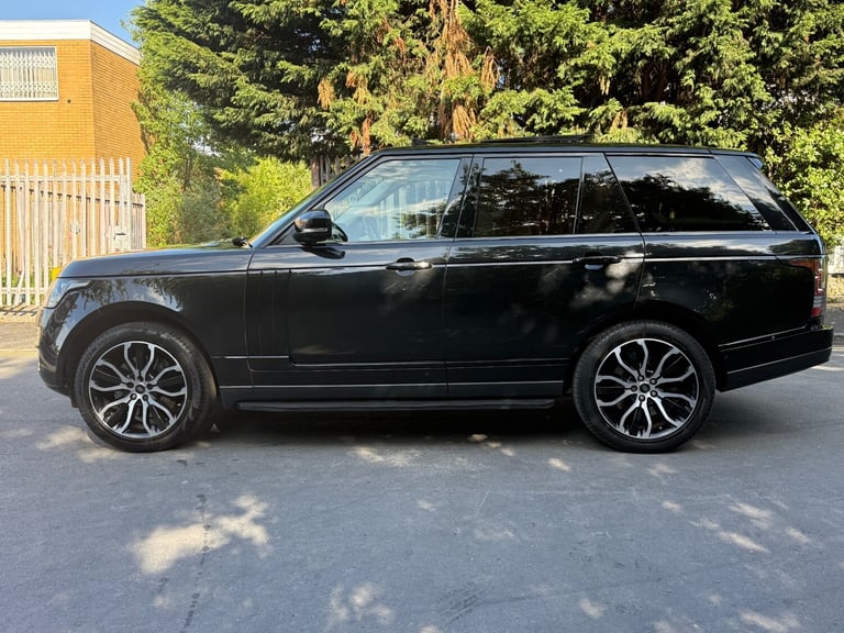 2013 Land Rover Range Rover 3.0 TDV6 Vogue SE 4dr Auto ESTATE Diesel Automatic