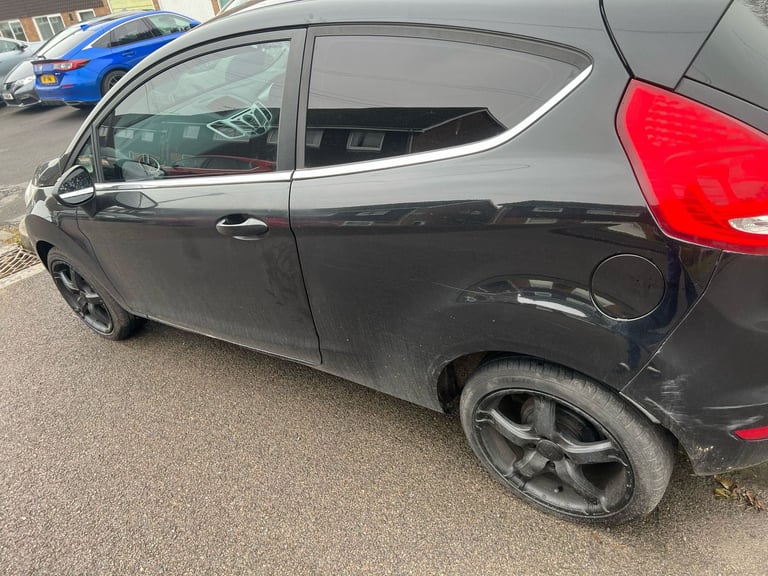 Bargain sale! Ford, FIESTA, Hatchback, 2011, Manual, 1242 (cc), 3 doors