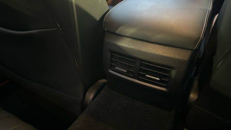 2015 Lexus IS 300h Sport 4dr CVT Auto SALOON PETROL/ELECTRIC Automatic