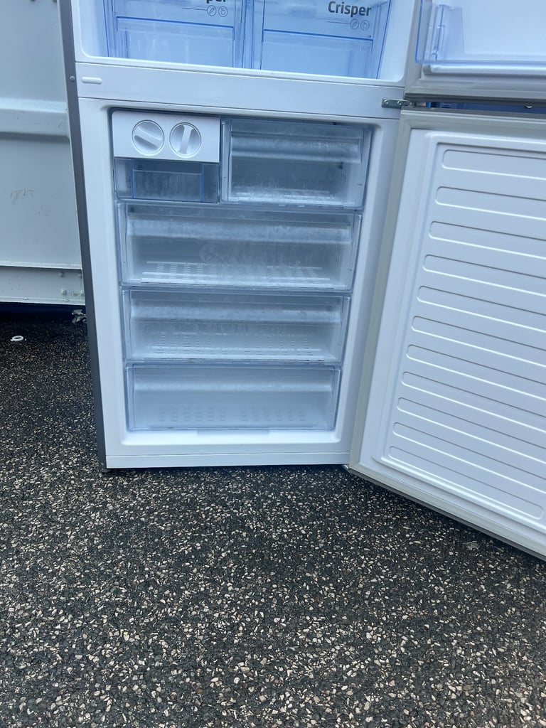 BEKO LARGE FRIDGE FREEZER FOR SALE