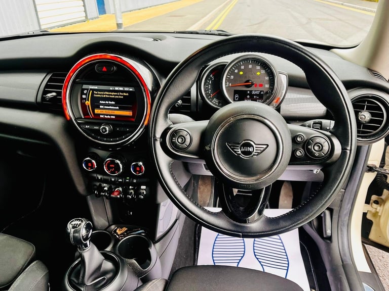 2018 MINI Hatch 1.5 Cooper D Euro 6 (s/s) 3dr HATCHBACK Diesel Manual