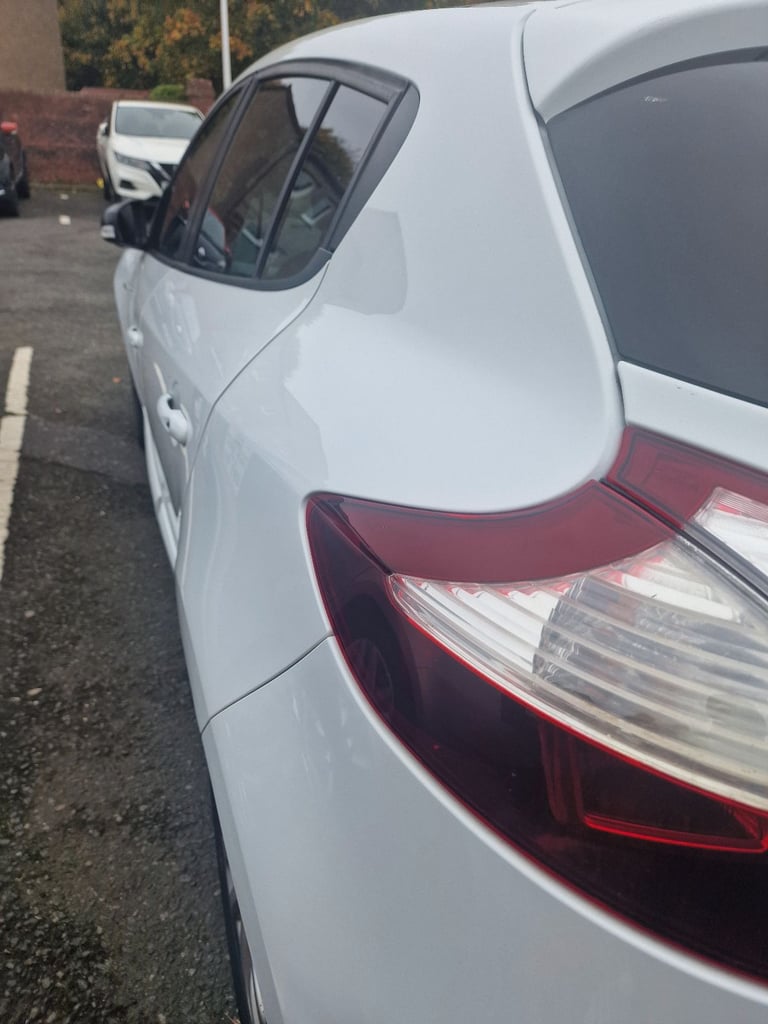 Renault, MEGANE, Hatchback, 2015, Manual, 1598 (cc), 5 doors