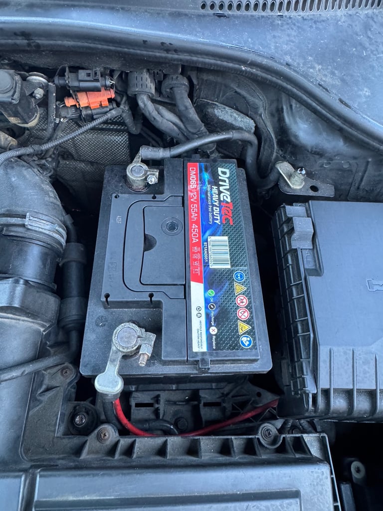 Volkswagen, GOLF, Hatchback, 2012, Semi-Auto, 1598 (cc), 5 doors