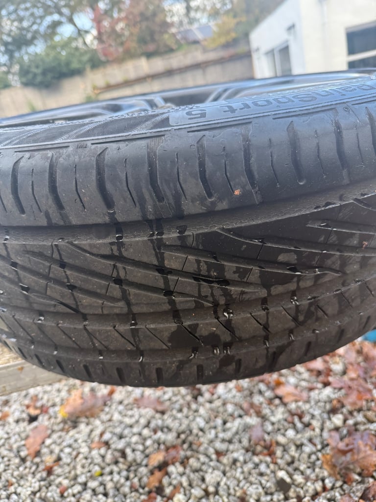 Bmw 18 inch alloys f30/f31