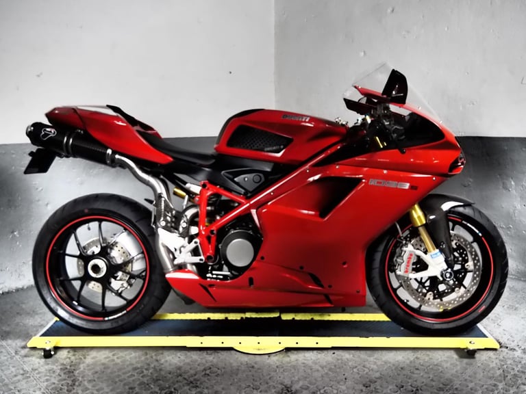 2007 Ducati 1098s 6k, Termignomis ,stunnng condition exotic Superbike