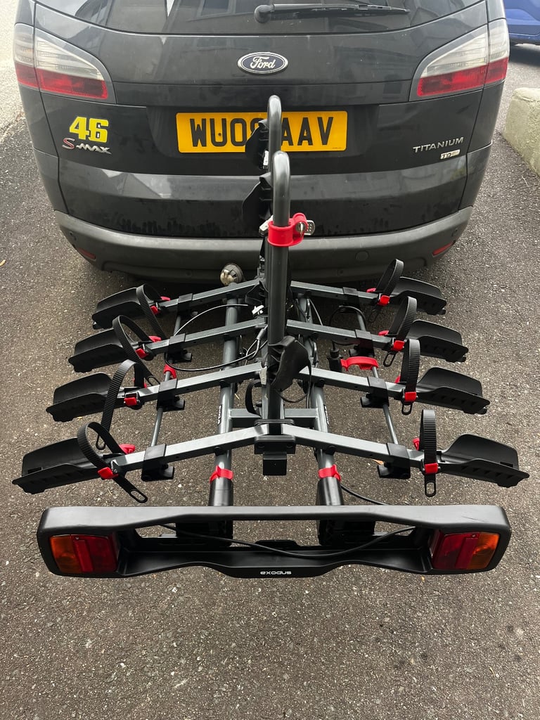 Exodus towbar mounted bike carrier ( 4 bikes )
