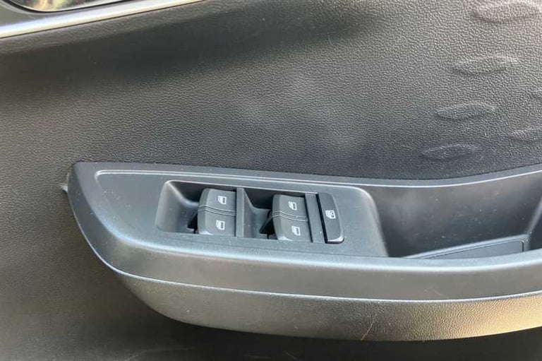 2022 MG MG3 1.5 VTi-TECH Exclusive Nav Hatchback 5dr Petrol Manual Euro 6 (s/s) (106 ps Hatchback...