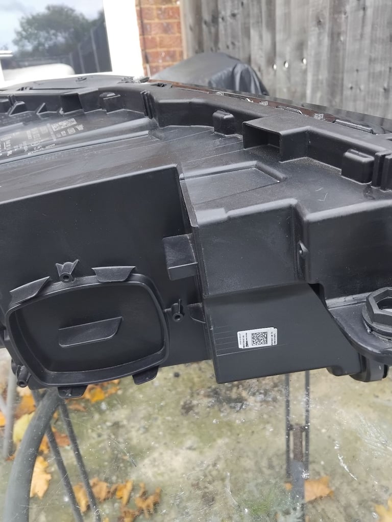 2024 Audi Q4 e Tron Led n/s headlight 