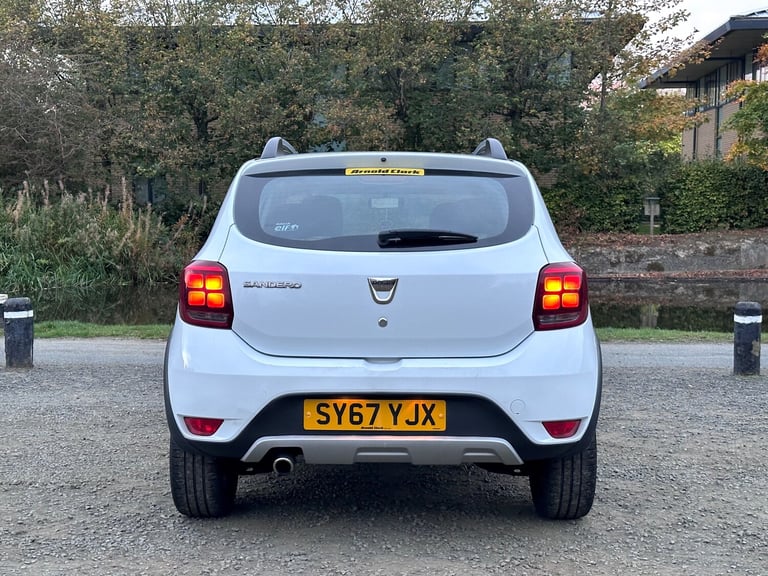 2017 Dacia Sandero Stepway 0.9 TCe Ambiance Hatchback 5dr Petrol Manual Euro 6