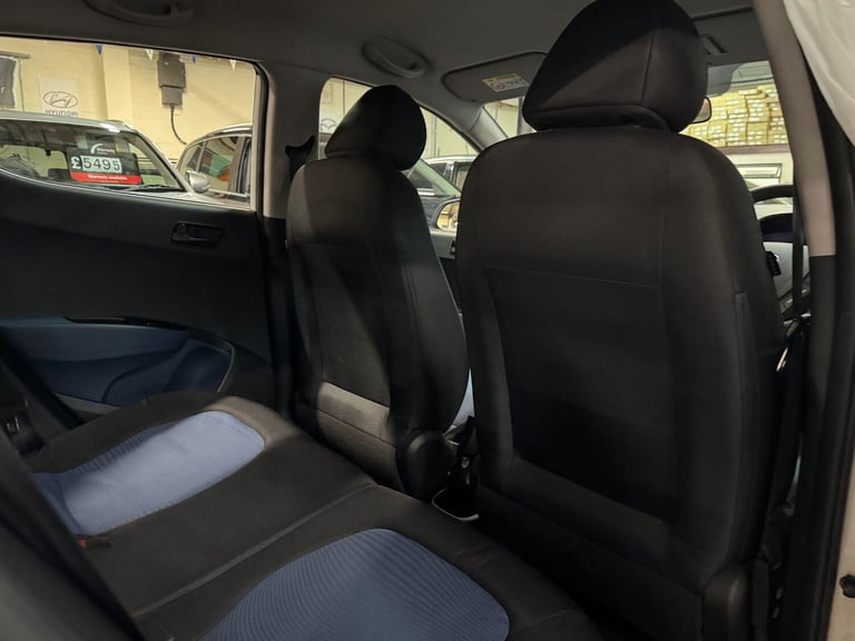 2015 Hyundai i10 1.0 SE Euro 5 5dr HATCHBACK Petrol Manual