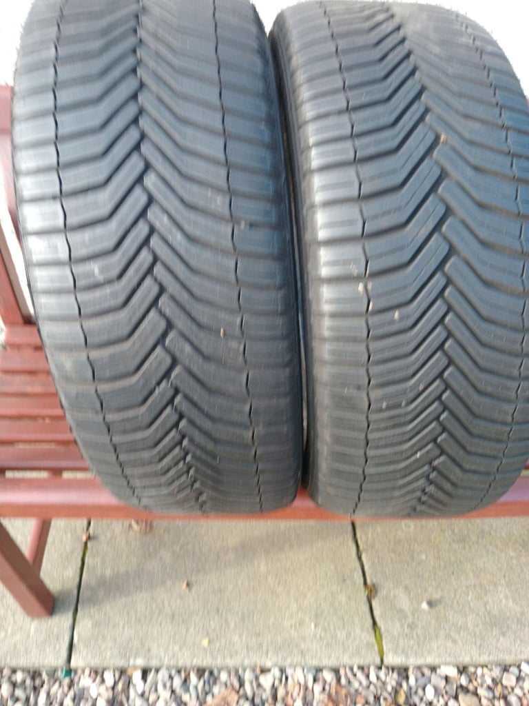 Michelin Cross Climate 225 45 R17 94W