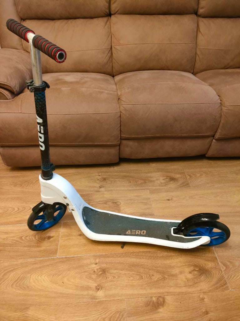 Adult scooter 