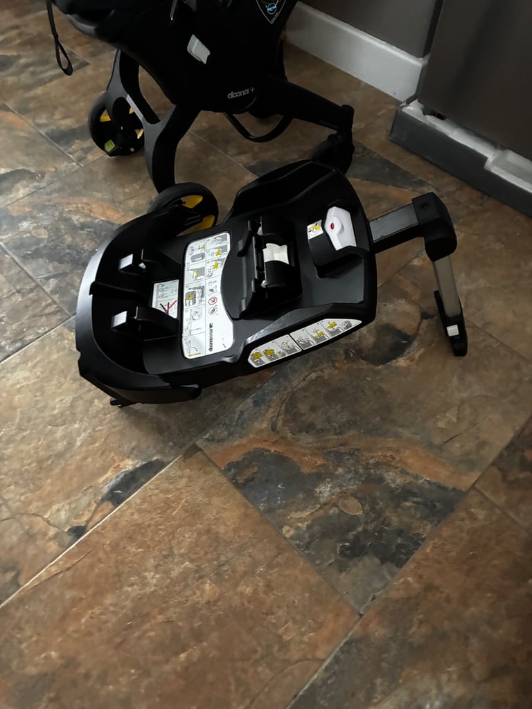 DOONA CARSEAT/STROLLER IN 1