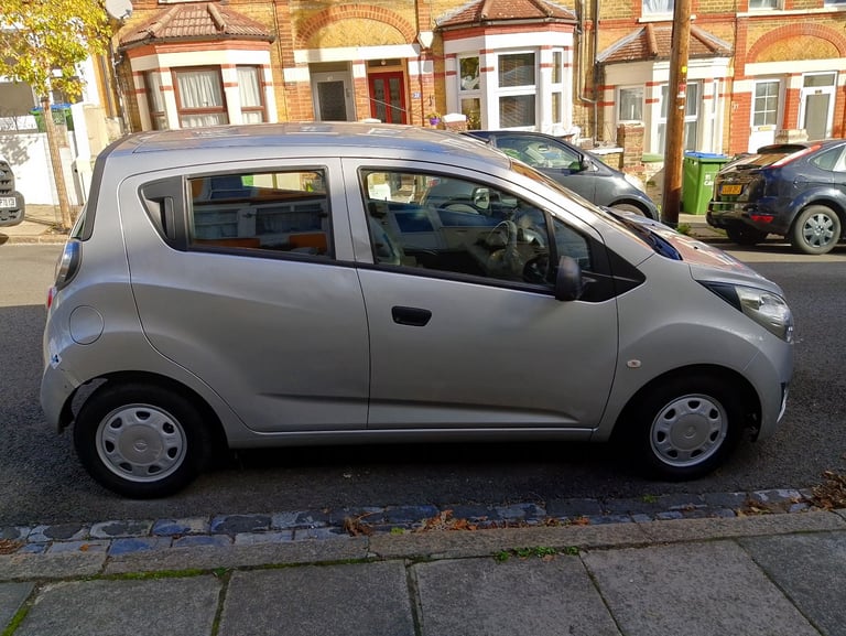 Chevrolet, SPARK, Hatchback, 2012, Manual, 995 (cc), 5 doors